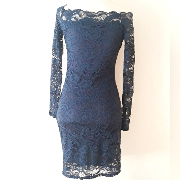 Charlotte Russe Code at Dusk Lace Bodycon Dress - Navy Blue Size Medium - Picture 6 of 11